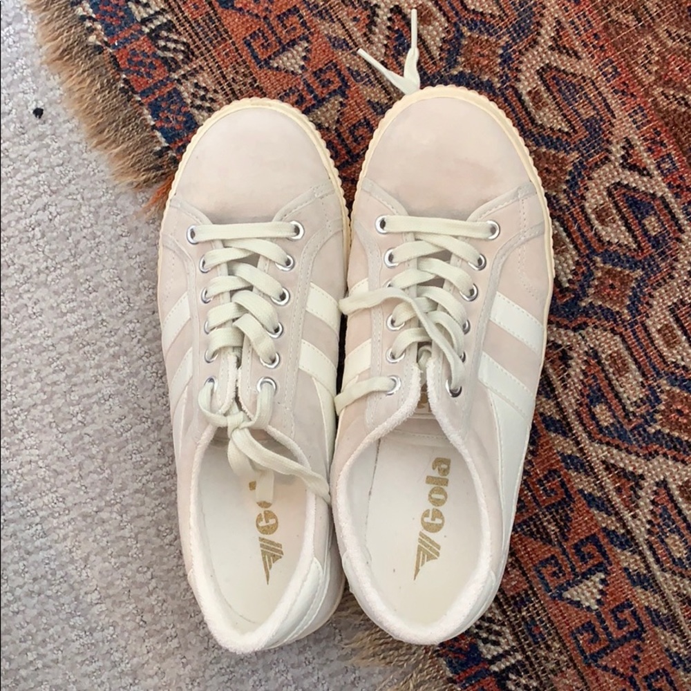 Gola tennis shoes
